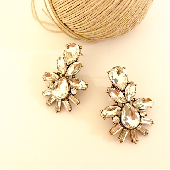 ANNA Clear Crystal Statement Earrings - Picture 2 of 2